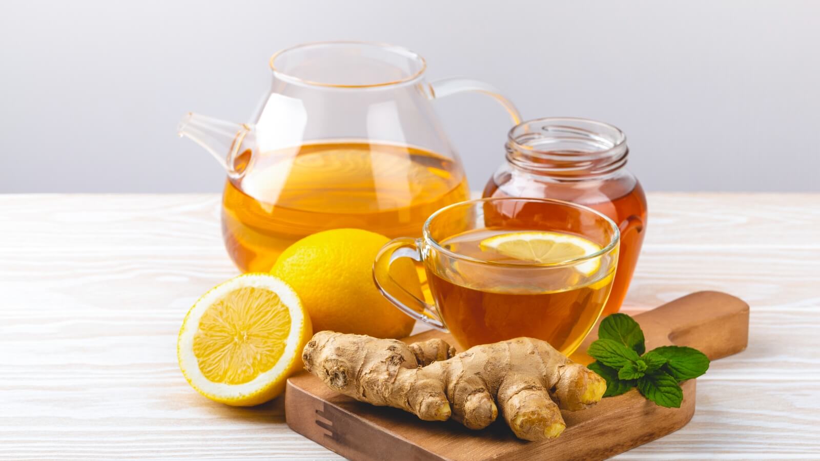 6 triệu chứng đau dạ dày người bệnh cần biết