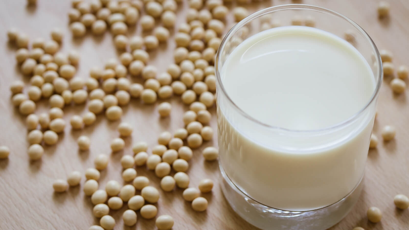 Nước uống giải độc gan - Sữa đậu nành