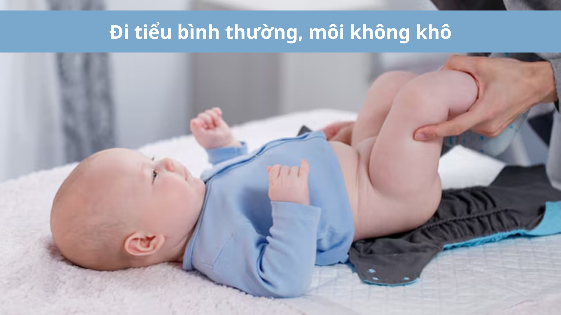Trẻ đi tiểu bình thường, môi không khô khi không còn bị mất nước