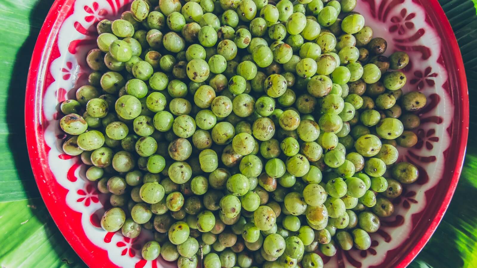 Me rừng làm chua ngọt