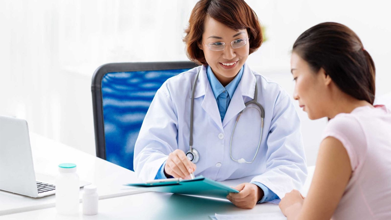 Cần kiểm tra sức khỏe định k&igrave; để kiểm so&aacute;t đường huyết hiệu quả