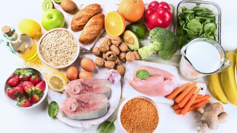 Tuân thủ nguyên tắc ăn uống khoa học giúp mẹ bầu kiểm soát đường huyết tốt hơn.