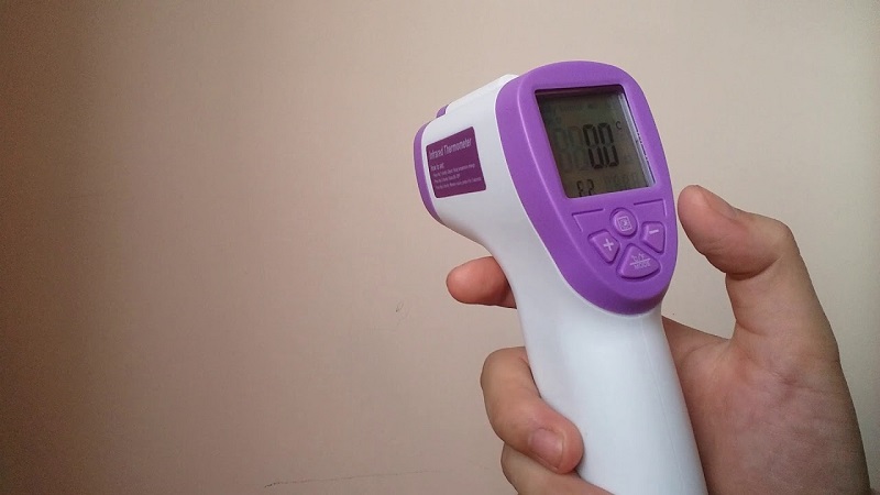 máy đo thân nhiệt hồng ngoại
