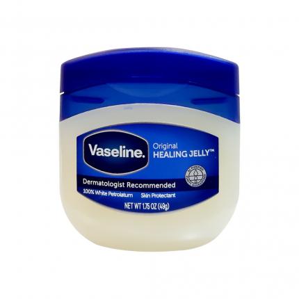 Dưỡng ẩm Vaseline giúp da mịn màng