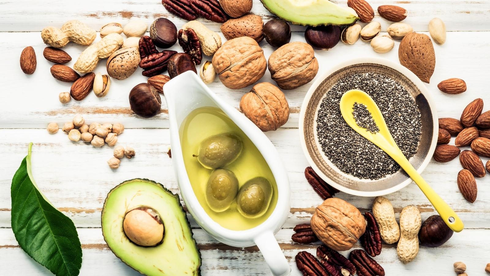 Nên bổ sung F1 - Care Complex cùng với chế độ ăn uống mỗi ngày