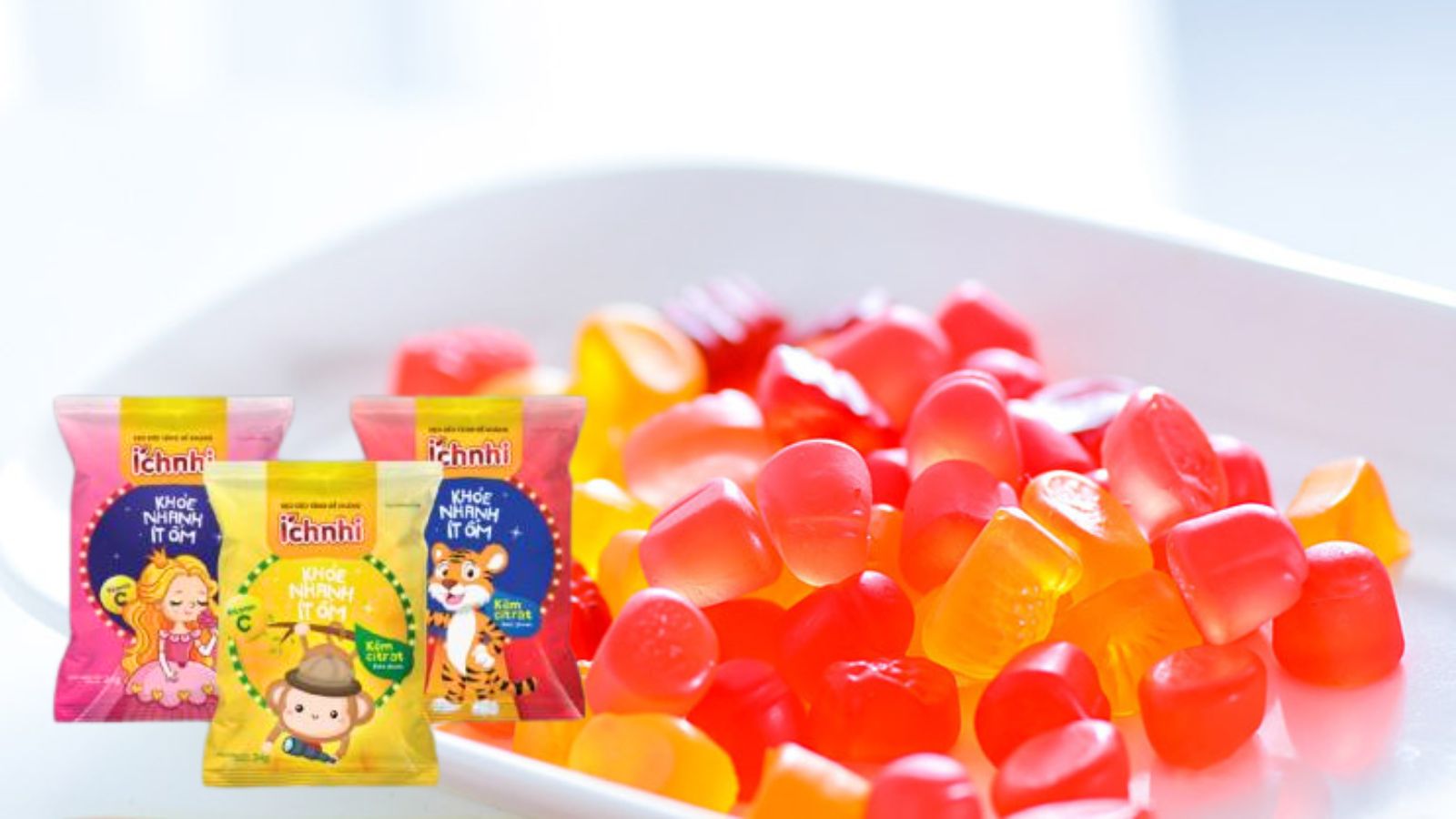 Kẹo dẻo Ích Nhi cung cấp vitamin C cho bé phát triển khỏe mạnh