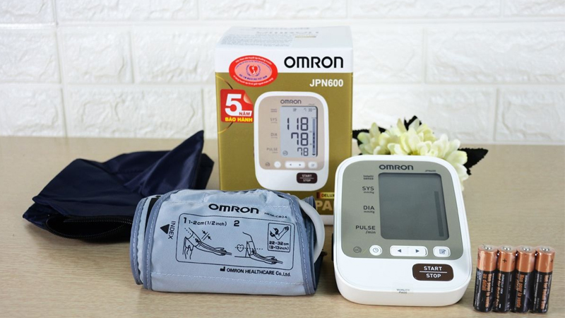 Các bộ phận đi kèm máy đo huyết áp tự động Omron JPN600