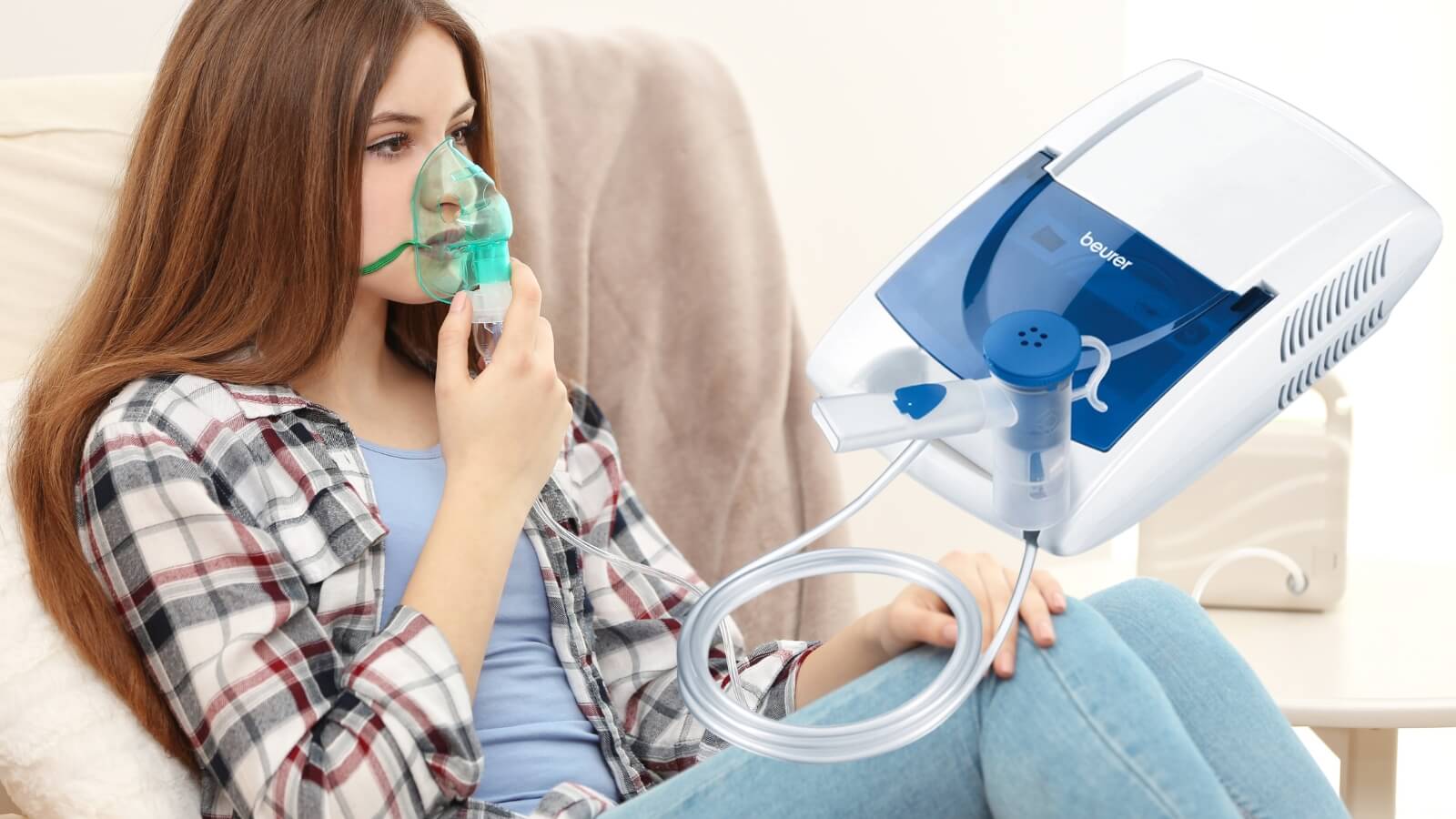 Máy xông mũi họng Beurer IH21 sử dụng được cho cả trẻ em và người lớn