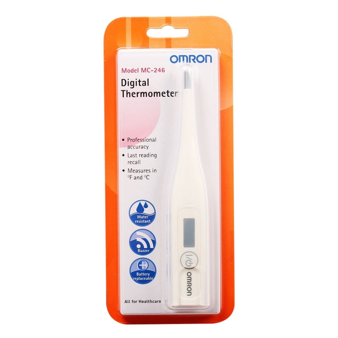 mat truoc hop san pham nhiet ke omron mc246