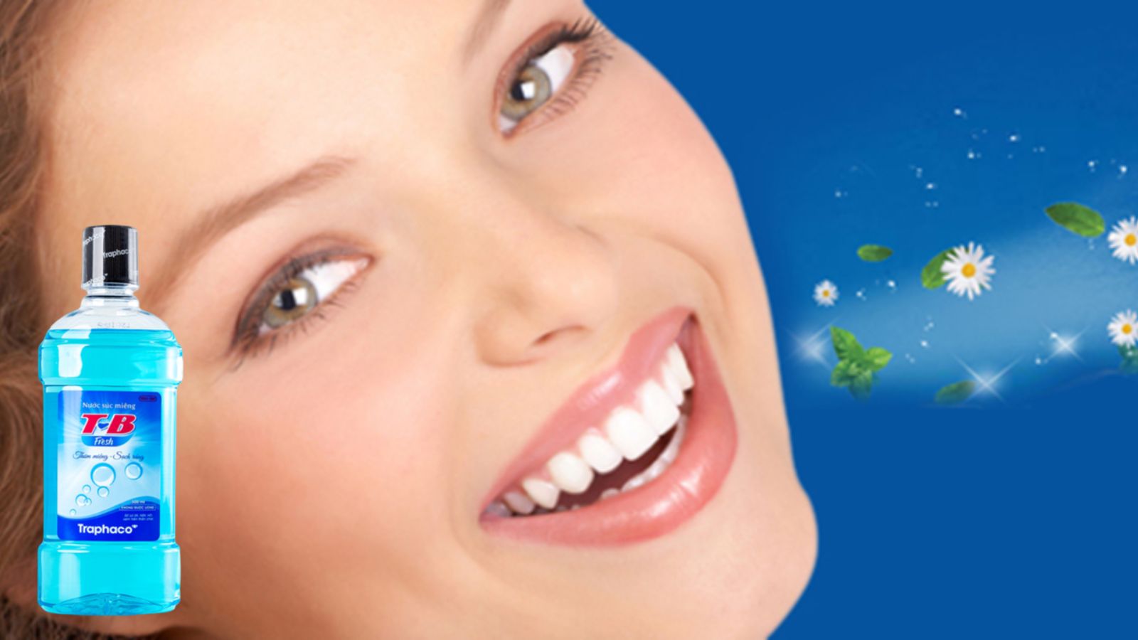 Nước súc miệng TB Fresh làm sạch răng miệng